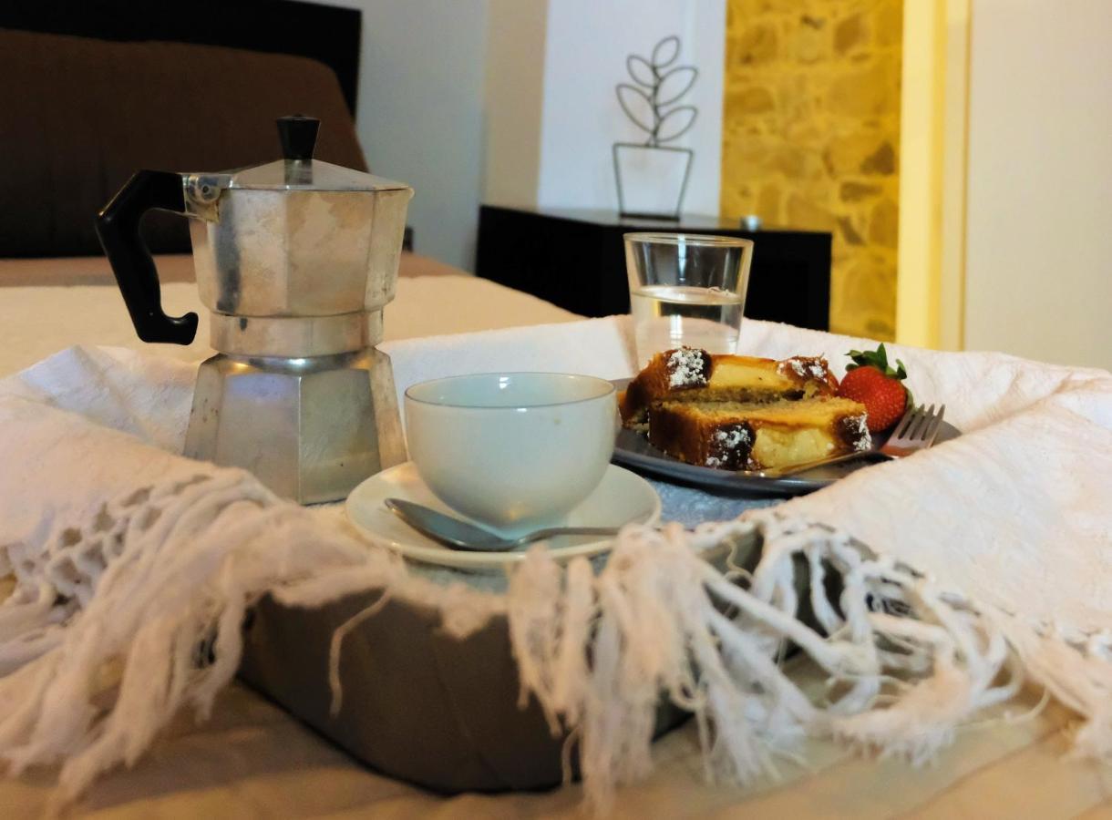 Il Miglio In Piu Bed & Breakfast Castel di Tusa Dış mekan fotoğraf