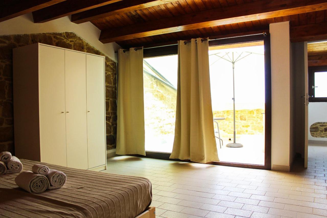 Il Miglio In Piu Bed & Breakfast Castel di Tusa Dış mekan fotoğraf