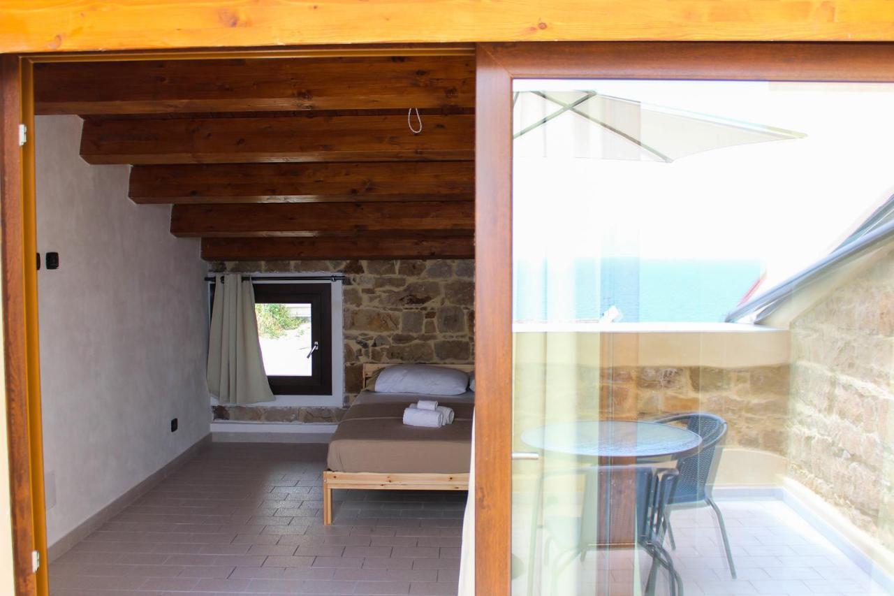 Il Miglio In Piu Bed & Breakfast Castel di Tusa Dış mekan fotoğraf